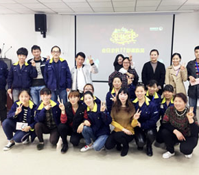 Hold the birthday meeting for the employees regularly, the HR employees go to the frontline to comfort the birthdate employees, listen to the sound of the basic level, and know the demands of all aspe